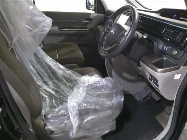 HONDA STEP WAGON 2021