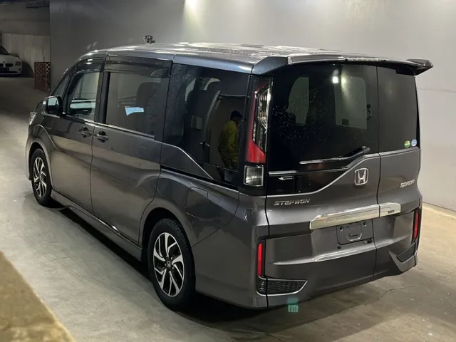 HONDA STEP WAGON 2021