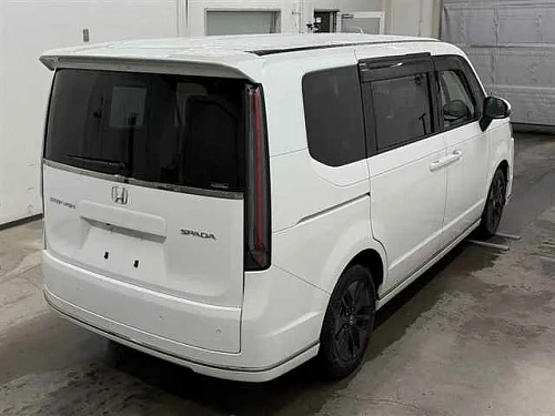 HONDA STEP WAGON 2023