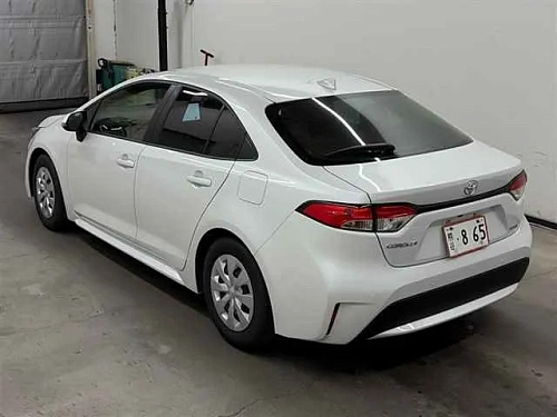 TOYOTA COROLLA 2023