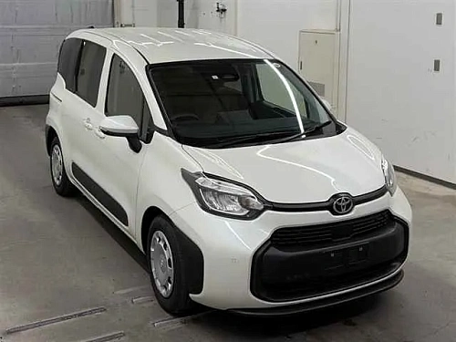 TOYOTA SIENTA 2023